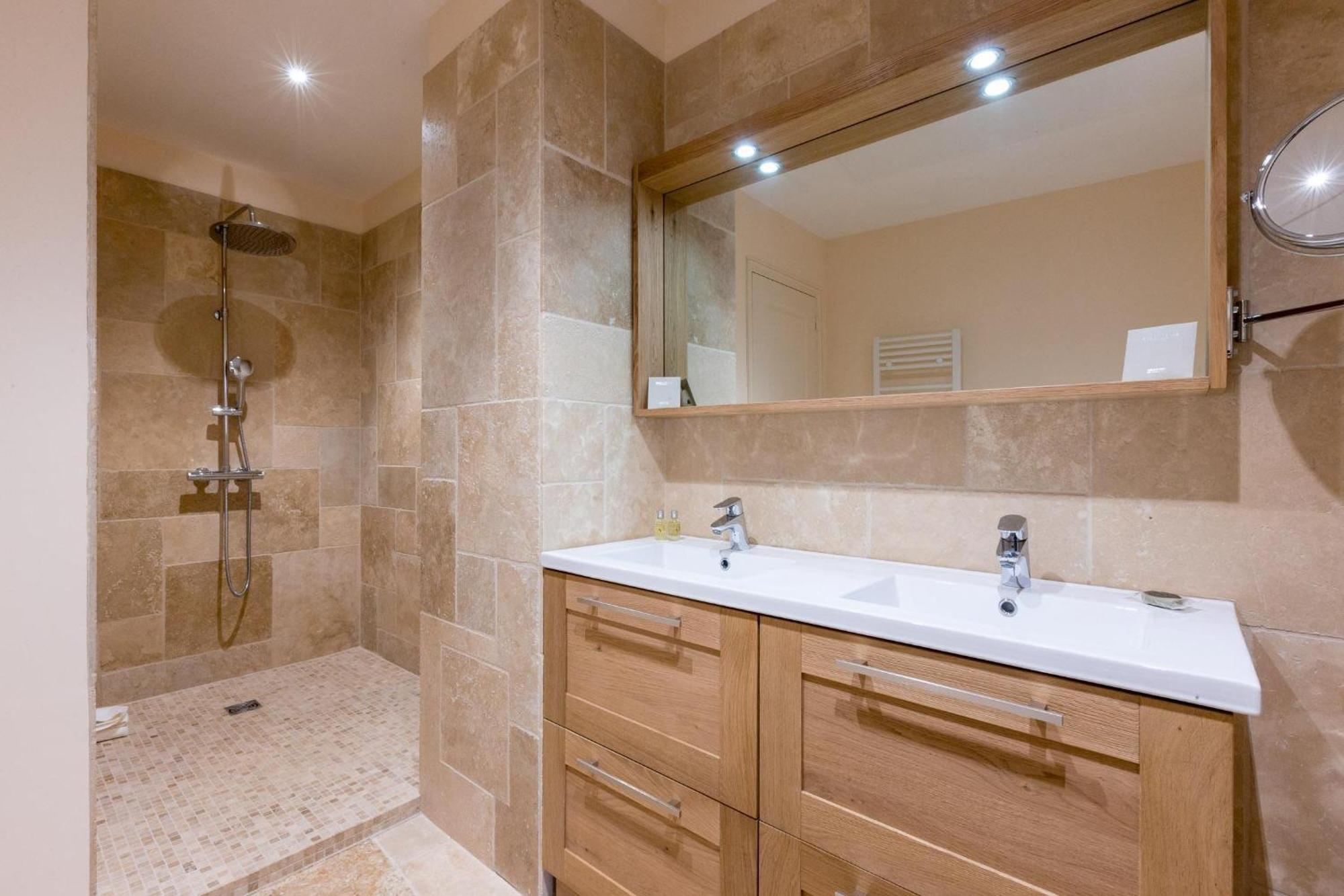 Ferienwohnung Le Cara Omael 2D Beaune  Zimmer foto