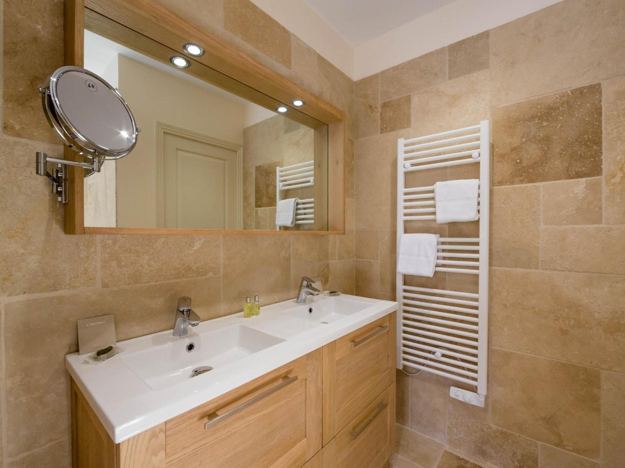 Ferienwohnung Le Cara Omael 2D Beaune  Zimmer foto