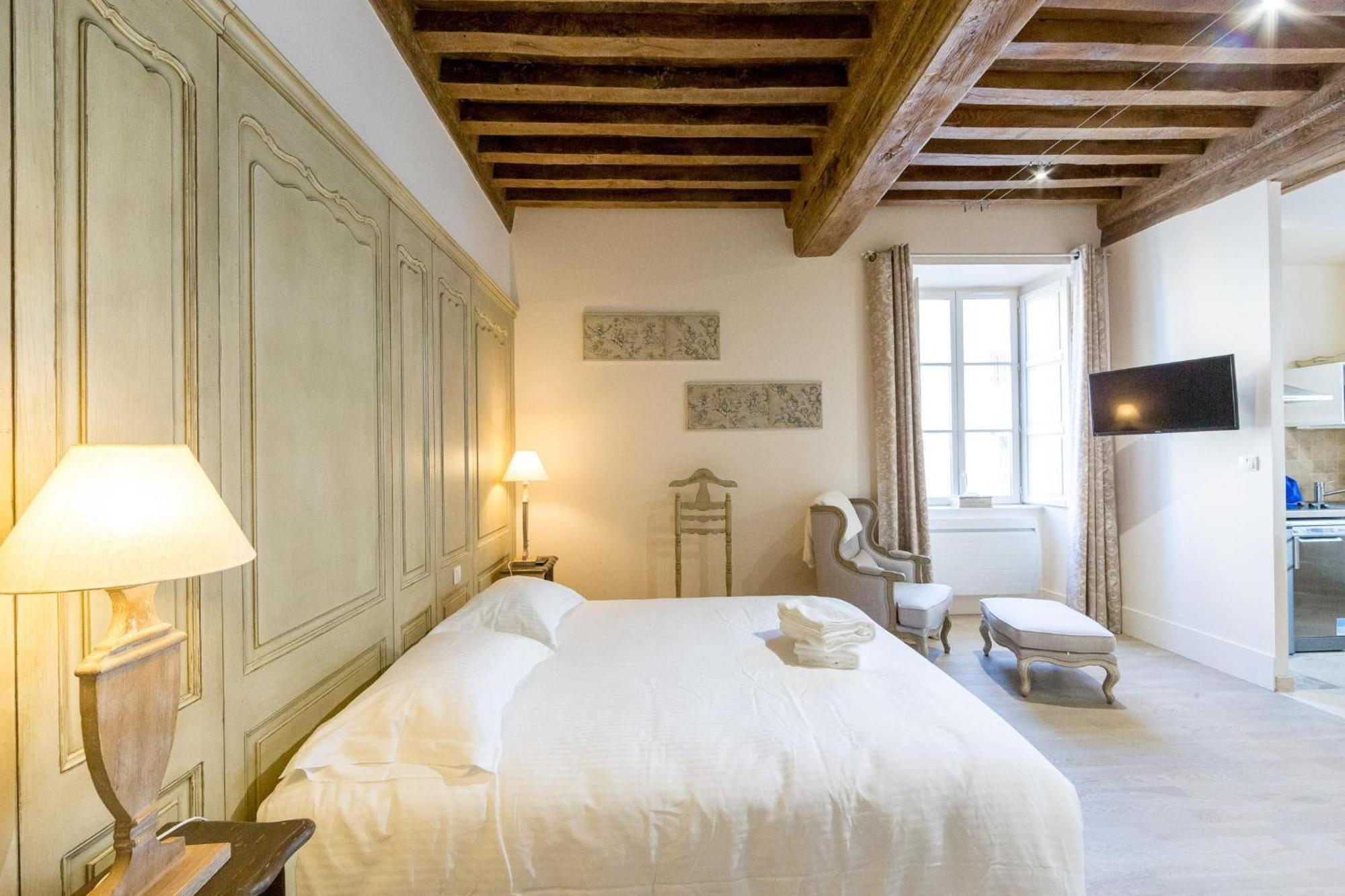 Ferienwohnung Le Cara Omael 2D Beaune  Zimmer foto